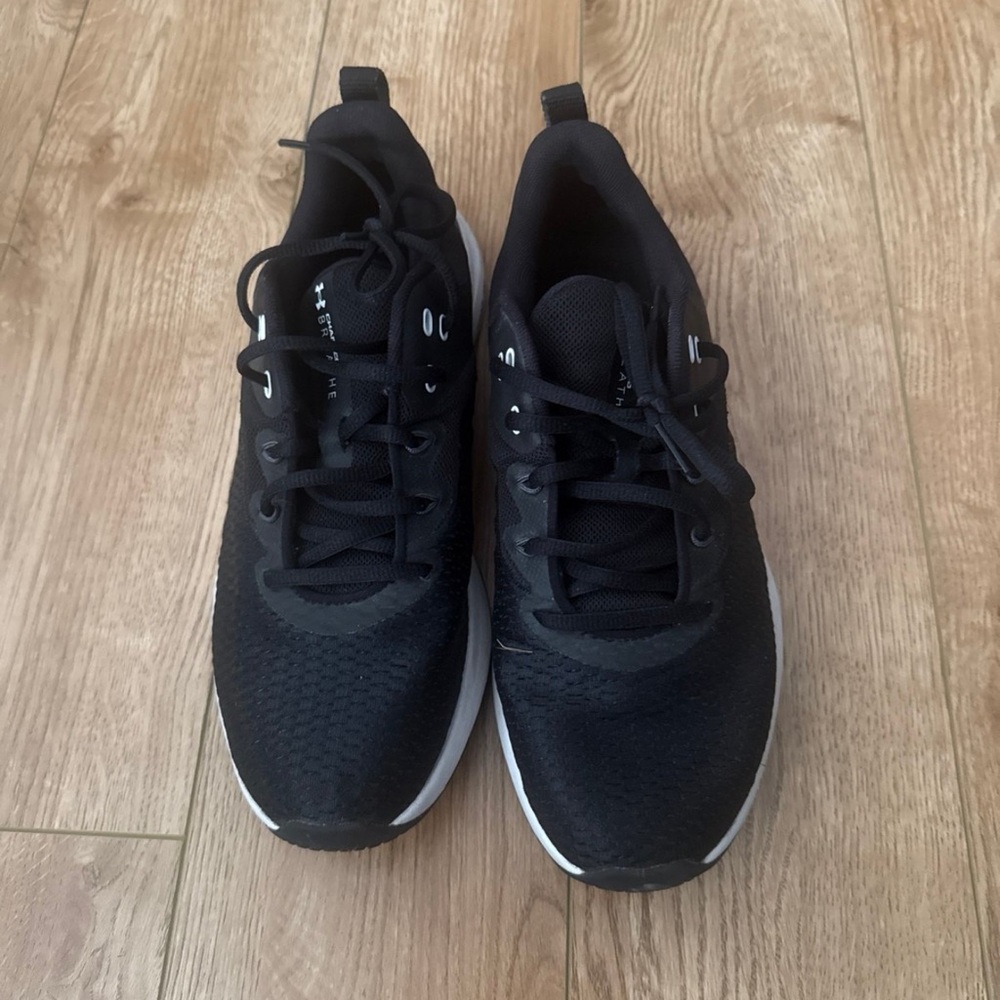Under Armour women shoes size 11